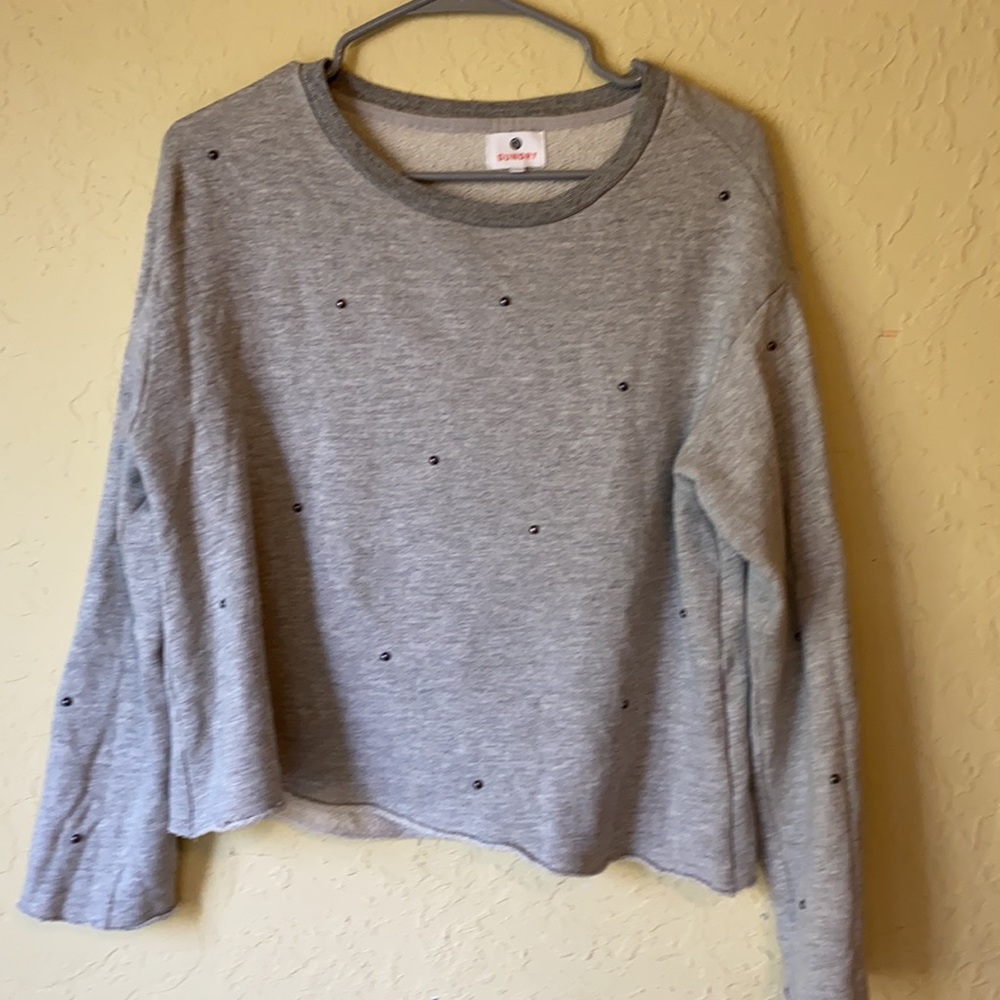SUNDRY SHIRT-DECORATIVE METAL STUDS ON FRONT